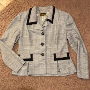 Super Cute Women’s Blazer